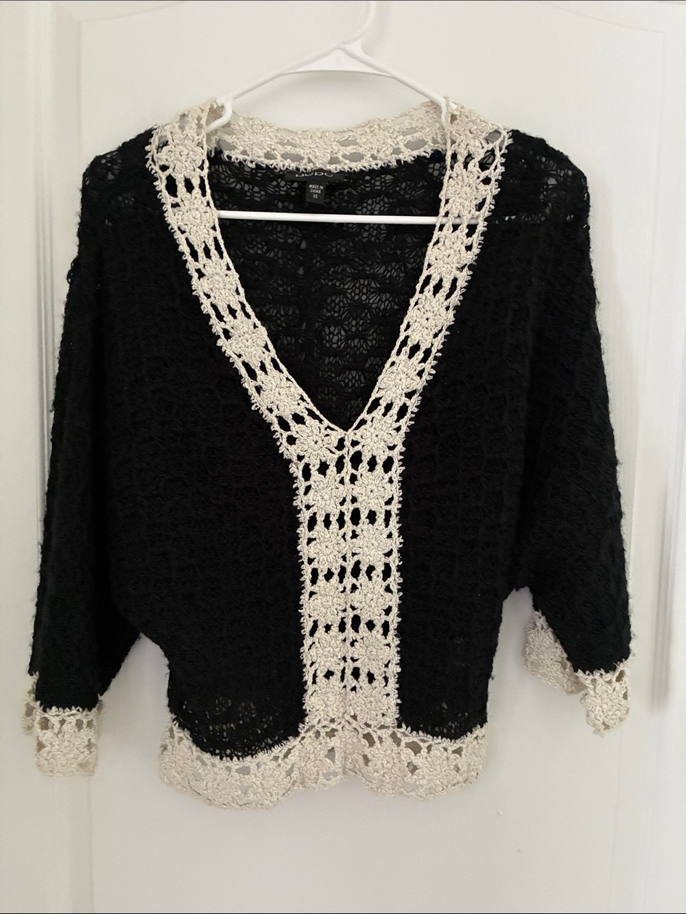 bebe Black Open-Weave V-Neck Sweater with Cream Crochet Trim